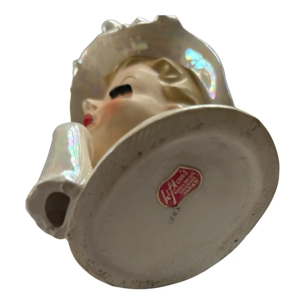 Lefton Head Vase Woman Hat Red Lips White Hat‎ 1843 With Pearl Necklace Vintage
